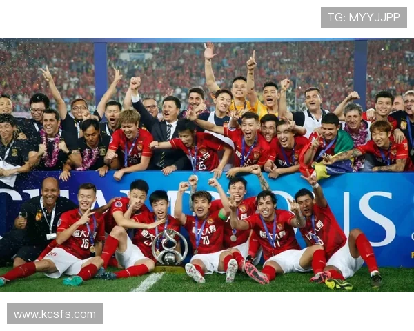 广州足球队反击战术深度解析与实战应用探讨 广州足球队反击战术深度解析与实战应用探讨